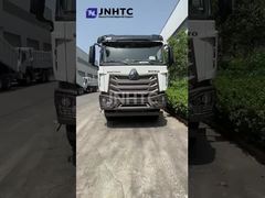 شاحنة قمامة ثقيلة