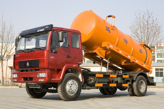 ساينو تراك 4x2 160 Hp فراغ شفط مياه الصرف الصحي شاحنة شفط 10 Cbm سرير واحد لتنظيف