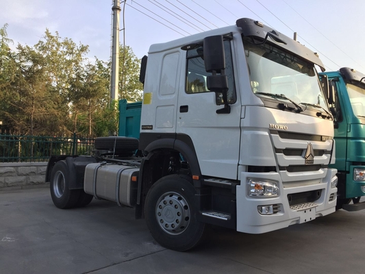 الثقيلة رئيس الوزراء المحرك شاحنة ساينو تراك هووا 4x2 6 عجلة 336HP 400L خزان الوقود