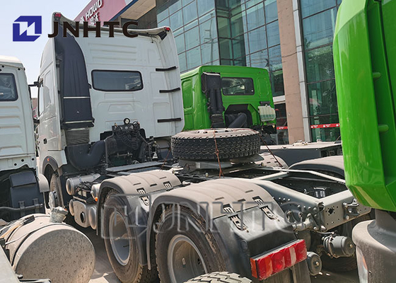 Sinotruck Howo 6x4 Tractor Truck LHD نوع القيادة
