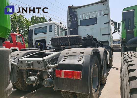 Sinotruck Howo 6x4 Tractor Truck LHD نوع القيادة