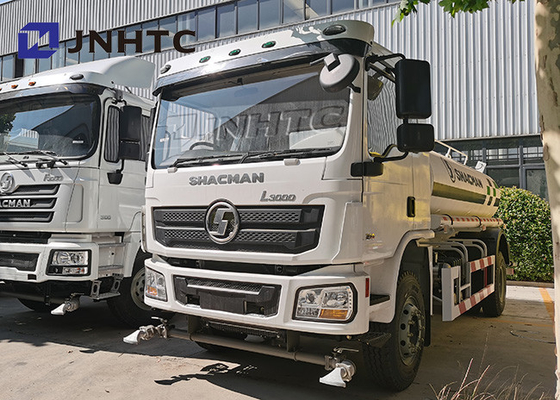 شاحنات الرش شكمان L3000 حجم 6 × 4 8000 لتر
