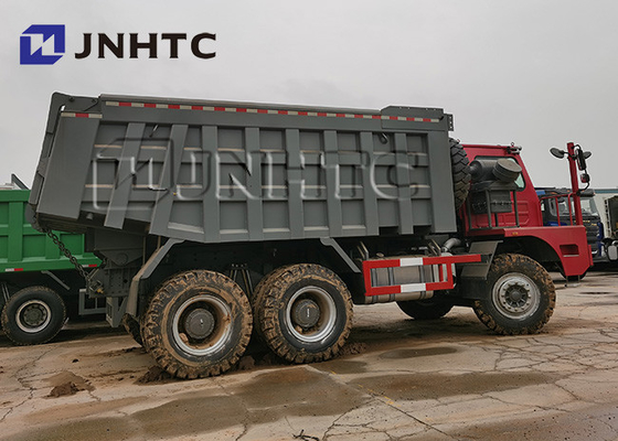شاحنة قلابة للتعدين تحت الأرض Sinotruck Howo 6x4 30cubic 70tons