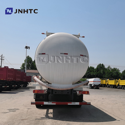 SINOTRUCK HOWO Dump Truck مواد مسحوق مختلفة
