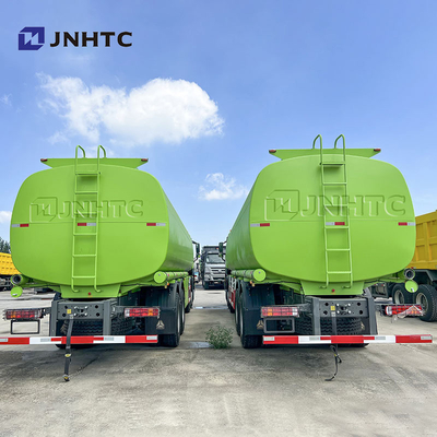 شاحنة صهاريج وقود ثقيل Sinotruck HOWO 371HP 8X4 20000L