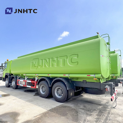 شاحنة صهاريج وقود ثقيل Sinotruck HOWO 371HP 8X4 20000L