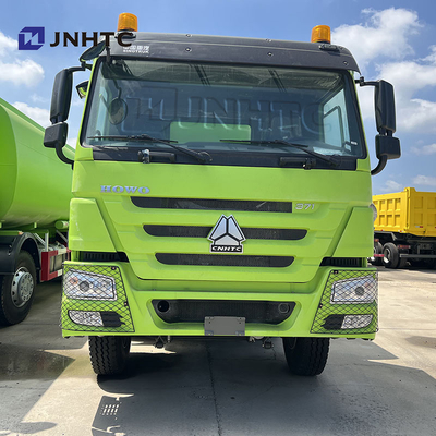 شاحنة صهاريج وقود ثقيل Sinotruck HOWO 371HP 8X4 20000L