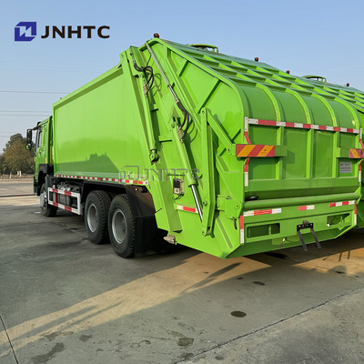 HOWO 6x4 شاحنة القمامة المكثف اليورو 2 التخلص من النفايات شاحنة القمامة الخلفية شاحنة الديزل الخضراء النموذج الجديد