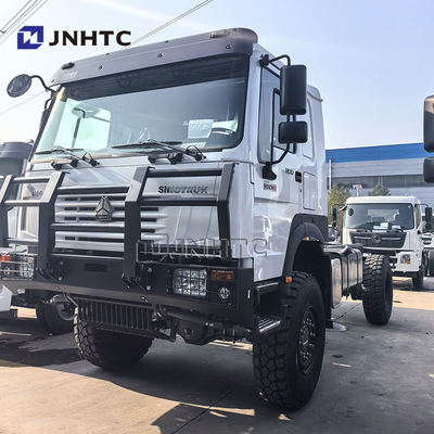 تسليم سريع SINOTRUK HOWO 4X4 شاحنة الشحن