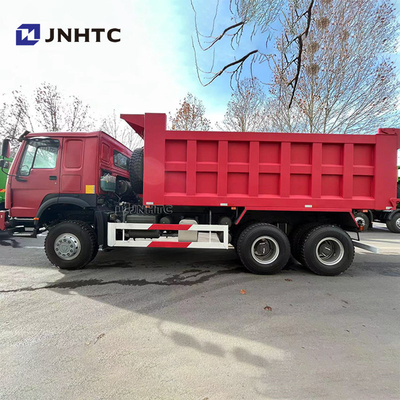 شاحنة صينوتروك الجديدة ذات الدفع الرباعي 6X6 336HP HW76