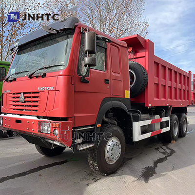 شاحنة صينوتروك الجديدة ذات الدفع الرباعي 6X6 336HP HW76