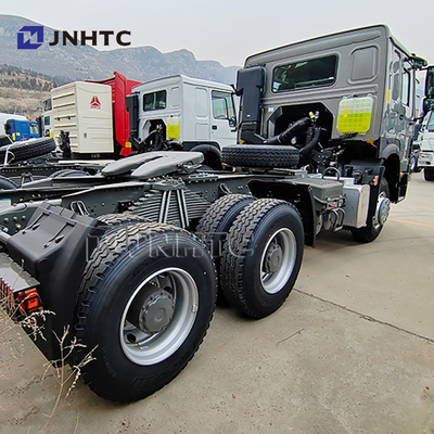 سينوتروك هوفو جرار شاحنة سيارة سيارة تجارية 6X4 400HP مصنع مسؤول