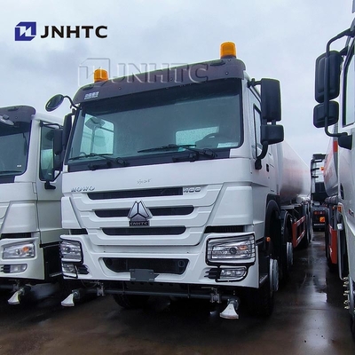المنتج الجديد سينوتروك هوو شاحنة خزان المياه 8X4 400HP 10 إطارات