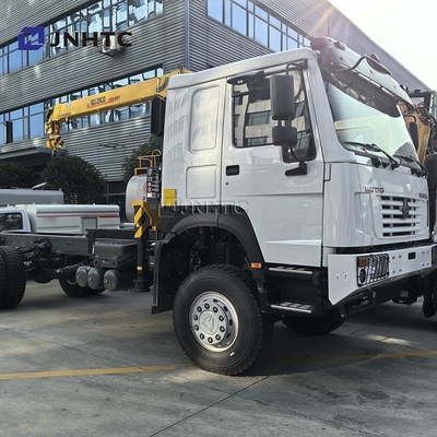 أفضل شاحنة شحن الديزل 4x4 6 عجلات مع رافعة عالية الجودة