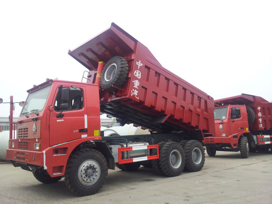 70 T التعدين تفريغ شاحنة الثقيلة 6 × 4 25M3 سعة 10 عجلات حياة طويلة