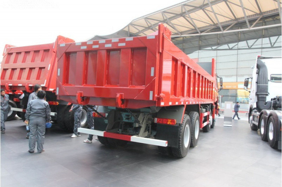8x4 25-30M3 12 عجلة تفريغ شاحنة 50-60T تحميل Capaicty ساينو تراك Howo7 نموذج 371hp