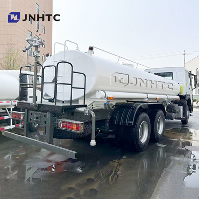 سعر رخيص شاحنة خزان رش المياه شاحنات خزان المياه 6X4 400HP لشحن مياه الشرب