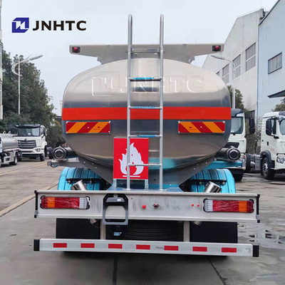شاحنة ناقلة وقود Sinotruk Howo 6 عجلات سبيكة الألومنيوم 10000 لتر مع ناقلات النفط الموزعة شاحنة