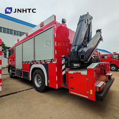 شاحنة مكافحة الحرائق Howo TX 5000L ناقلة رغوة المياه 4X4 مع شاحنة رافعة