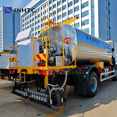 شاكمان F3000 المنتشر العريض رشاشات البطين الصغيرة شاحنة ناقلة مياه شاحنة أسمنت ذكي الموزع للبيع