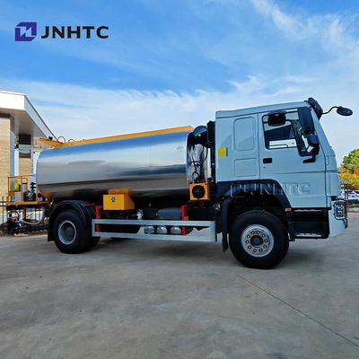 HOWO 4X2 340HP متوسعة البطين الذكية شاحنات أجهزة رش الأسفلت