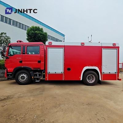 شاحنة الحريق HOWO 12000L 6 X 4 الماء والرغوة مكافحة الحرائق شاحنة الإنقاذ