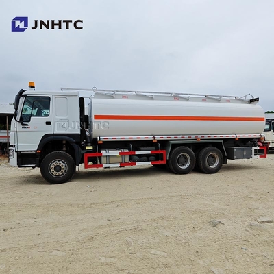 شاحنات ناقلات النفط 6X4 400HP 30000 لتر نقل الوقود شاحنات ناقلات توصيل الوقود
