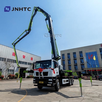 شاحنة ضخ الخرسانة الثقيلة Sinotruk 47m 6X4 مثبتة مع مزج القرص الهيدروليكي