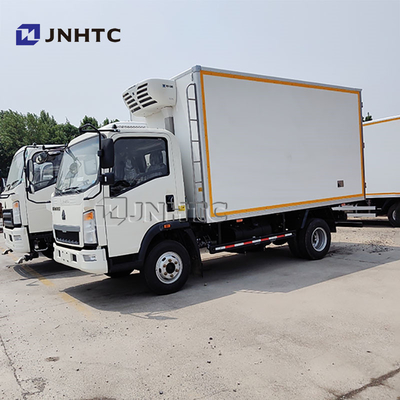 شاحنة ثلاجة Sinotruk 4x2 شاحنة تبريد التجميد 5 طن لشاحنة تبريد للأسماك الحية