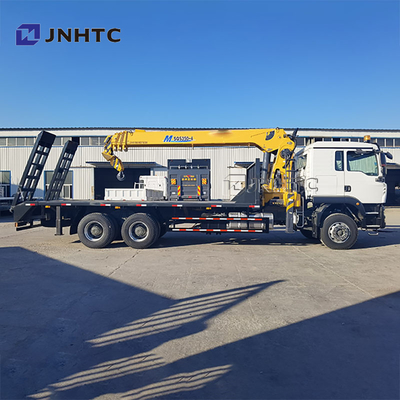 شاحنة نقل البضائع الجديدة HOWO TX380 6x4 12T ذات السطح المسطح والجانب القابل للطي مع رافعة ذراع مستقيمة للبيع