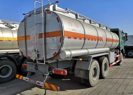 6 * 4 371hp خزان الوقود شاحنة 21cbm لنقل المواد الكيميائية الخطرة