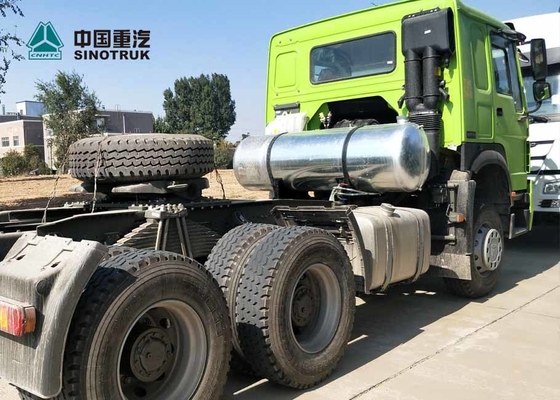ساينو تراك HOWO 6X4 10 عجلات شاحنة جرار