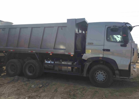 8X4 371HP 60 طن الثقيلة تفريغ شاحنة مع 12 الإطارات ، 1 سنة الضمان