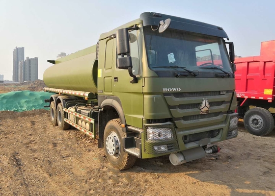 15CBM ناقلة زيت الوقود شاحنة 336HP للاستخدام الجيش ، شاحنات تسليم زيت الوقود