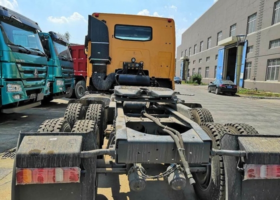 HOWO A7 420 HP 6X4 Prime Mover شاحنة / ديزل جرار شاحنة HF7 المحور الأمامي
