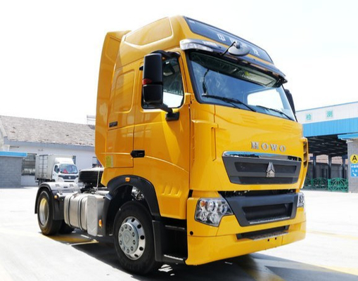 أصفر اللون ساينو تراك 4 × 2 howo جرار شاحنة 290hp اليورو الثاني الانبعاثات القياسية