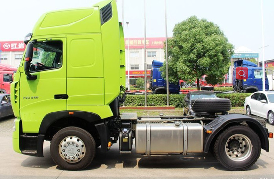 420HP برايم موفر مقطورة ، جرار مقطورة شاحنة 20-60 طن قدرة التحميل
