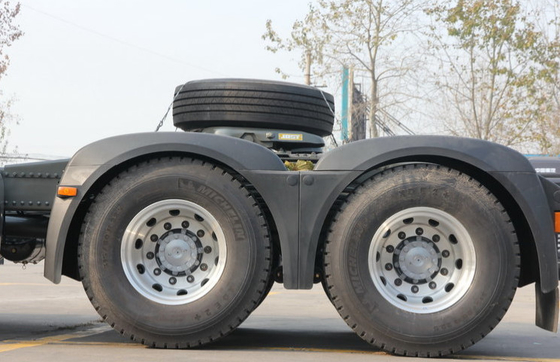 ساينو تراك 371hp 420hp جرار رئيس المحرك شاحنة 6 × 4 10 عجلات مع 50 # 90 # Kingpin