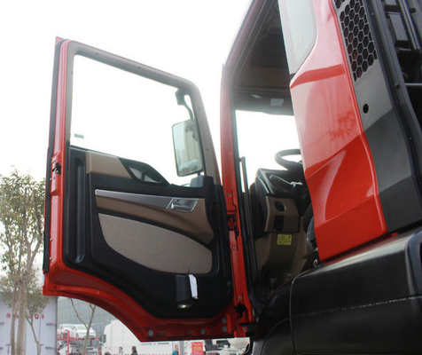 ساينو تراك HOWO 8X8 جميع العجلات محرك رئيس المحرك شاحنة 371hp 20-60 طن القدرات