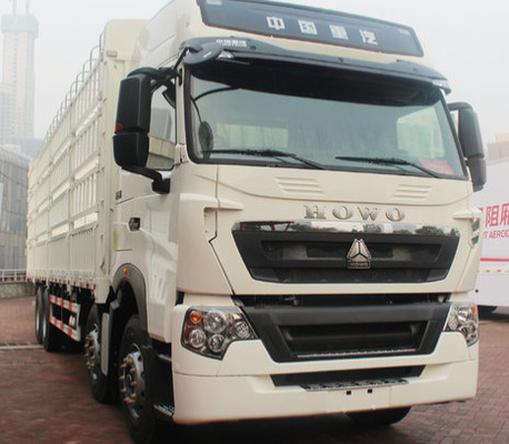 ZZ1317M4661V ساينو تراك HOWO البضائع تسليم شاحنة 8X4 371hp للبيئة القاسية