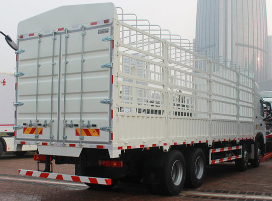 ZZ1317M4661V ساينو تراك HOWO البضائع تسليم شاحنة 8X4 371hp للبيئة القاسية