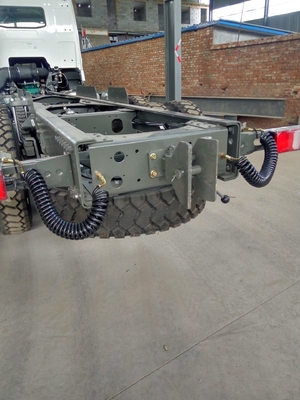 ساينو تراك HOWO Dropside Cargo المركبات التجارية شاحنة الشاسيه LHD 6X4 371HP