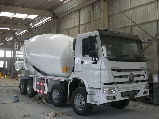 10cbm 6x4 / 8x4 ساينو تراك HOWO شاحنة خلط الخرسانة ، شاحنة دفعة ملموسة
