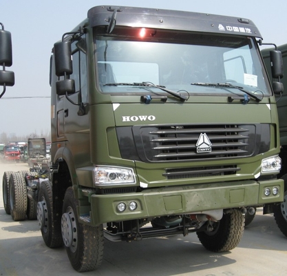 HOWO 8X8 جميع المركبات ذات الدفع بالعجلات الثقيلة شاحنة بضائع Euro III محرك توفير الطاقة