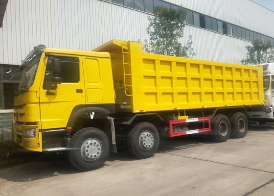 HOWO 8X4 الثقيلة تفريغ شاحنة ، LHD ساينو تراك قلابة شاحنة اللون الأصفر