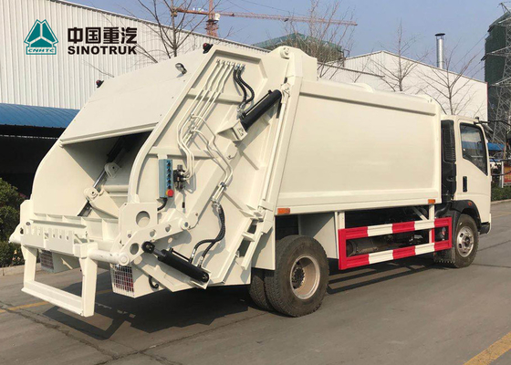 ساينو تراك Howo 4x2 شاحنة القمامة المدمجة Euro 3 120hp 9cbm بدون نائمة