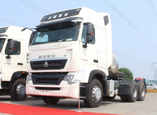 شاحنة ساينو تراك 371HP برايم موفر بيضاء 10 رأس شاحنة جرار Howo