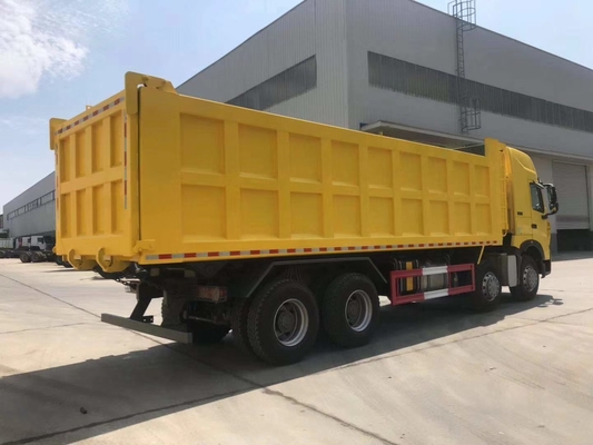 HOWO A7 12 Wheeler Dump Truck Double Bunker Euro 4 420hp High Roof Cab