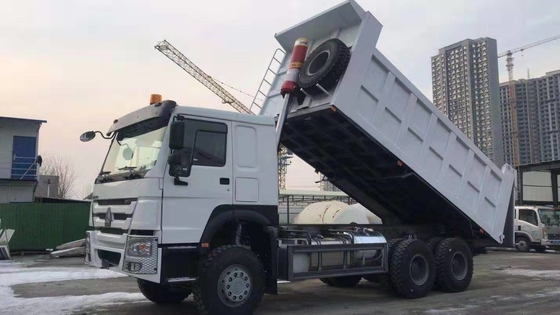 Howo 371 20 متر مكعب شاحنة قلابة ، شاحنة قلابة ثقيلة 6 X 4 متوفرة