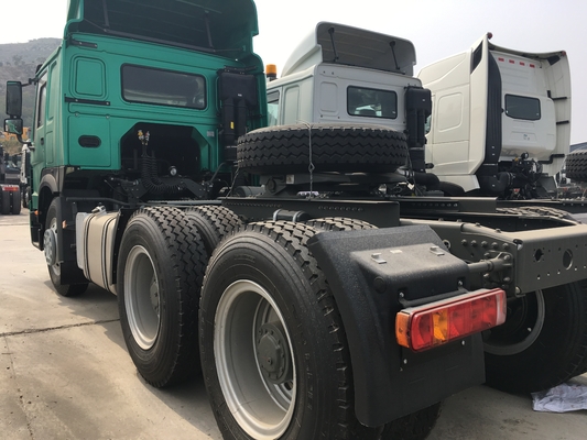 371hp SINOTRUK HOWO 6 * 4 Prime Mover Truck أبيض اللون محرك ديزل